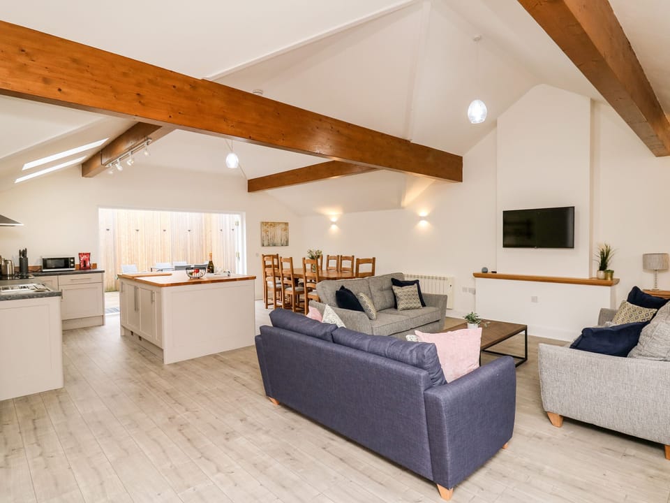 Cottage | Interior