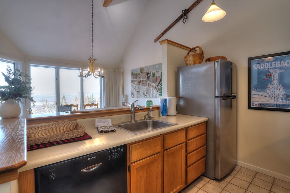 Fully equipped kitchen