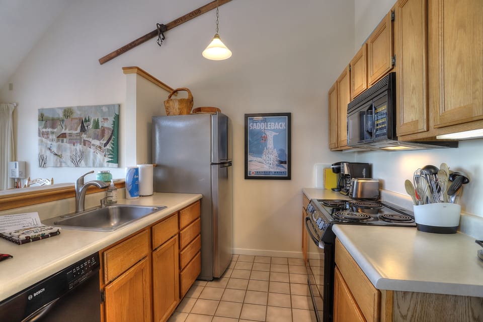 Fully equipped kitchen, with dishwasher