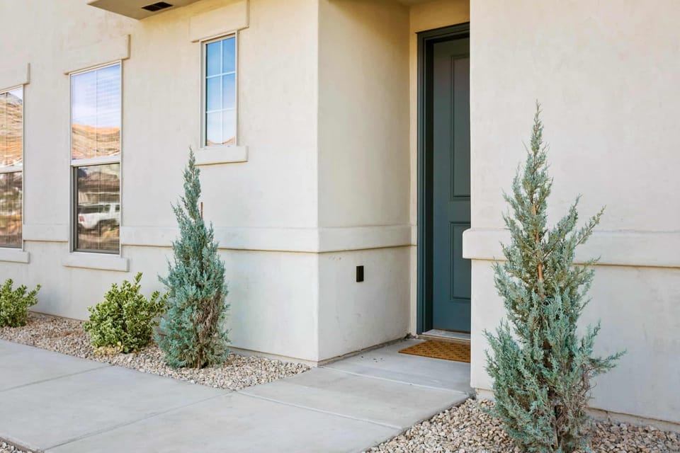 Townhome, 4 Bedrooms | Exterior detail