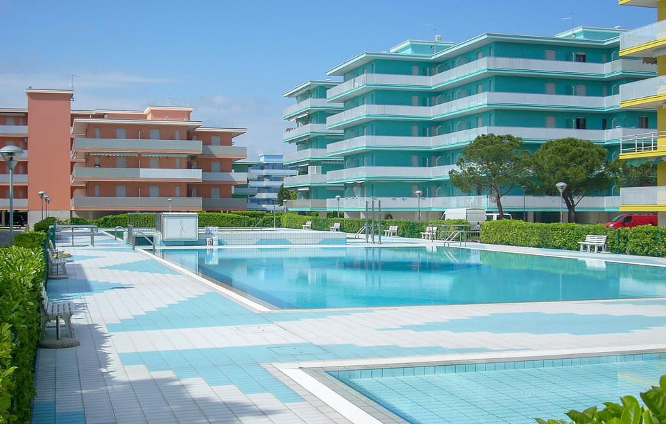 pool
