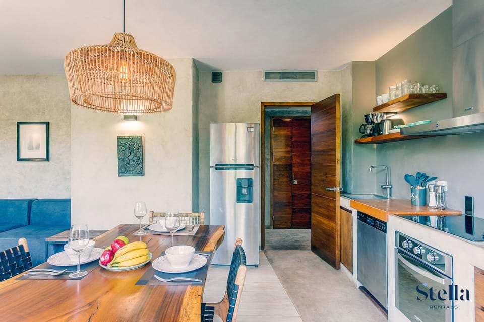 Deluxe Apartment, 2 Bedrooms, Terrace | Private kitchen | Full-size fridge, microwave, oven, stovetop