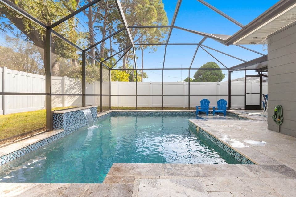 Screened in Patio