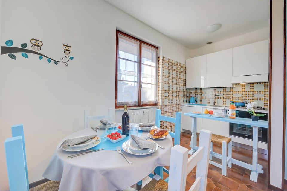 Kitchen and dining area