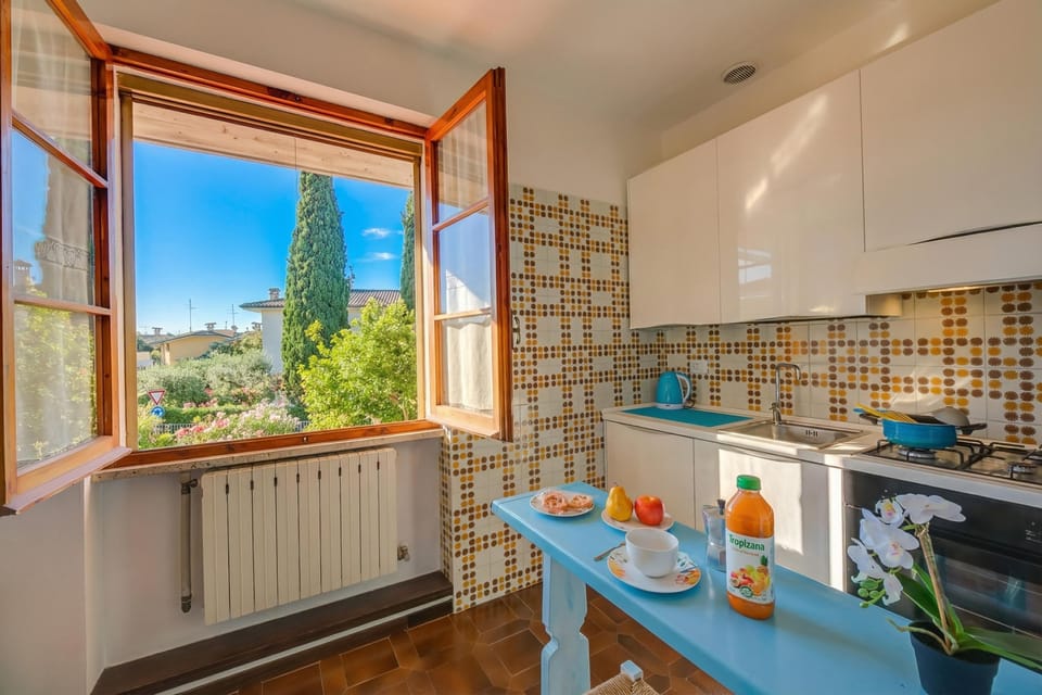 Kitchenette