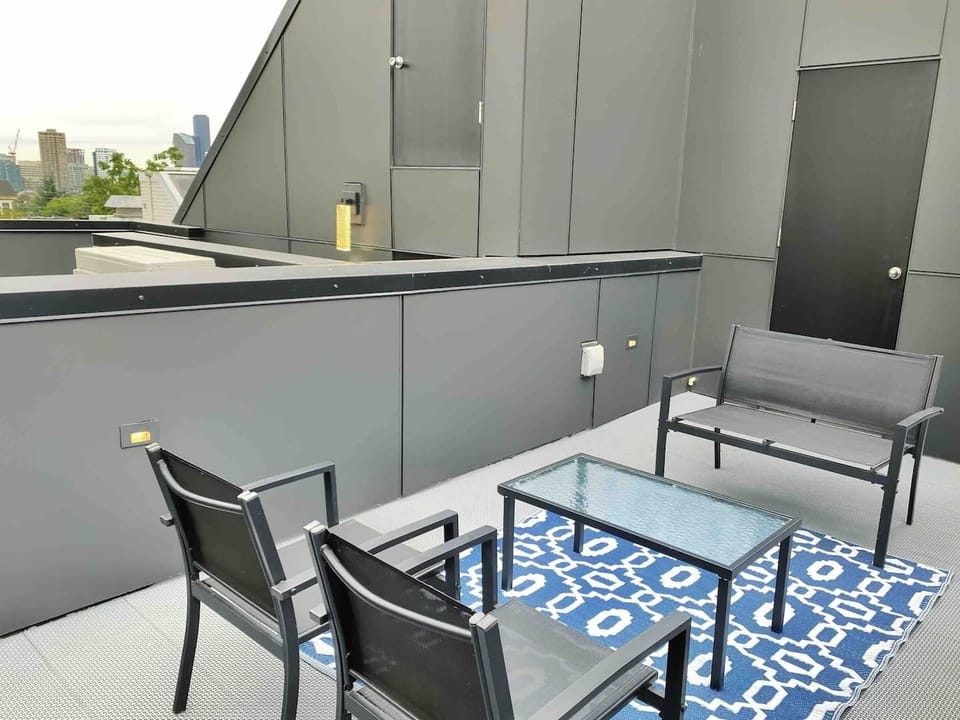Rooftop with Space Needle and Downtown Skyline views!!
