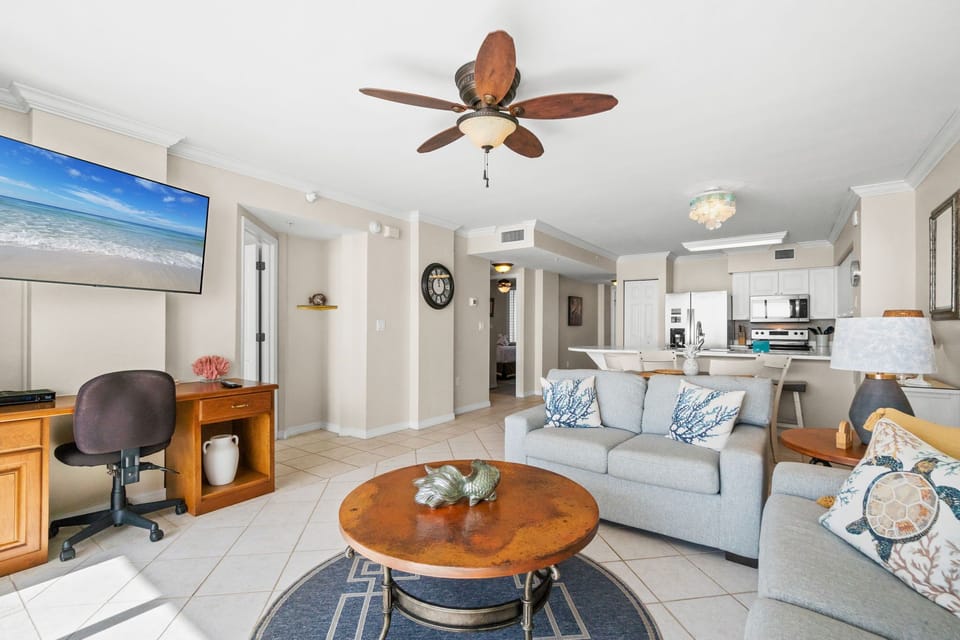 Open Concept - Gulf views from the living, dining and kitchen areas.