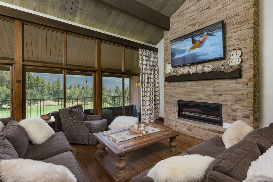 Comfortable Living Area