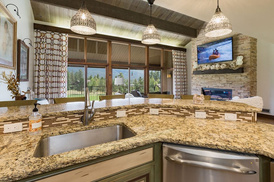 Kitchen Overlook
