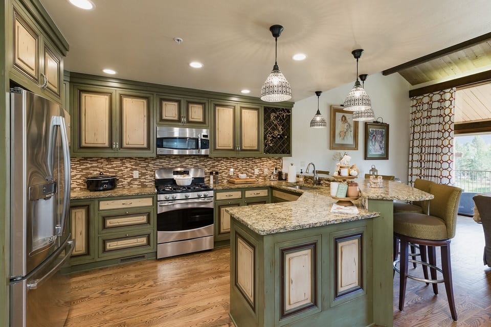 Full Kitchen