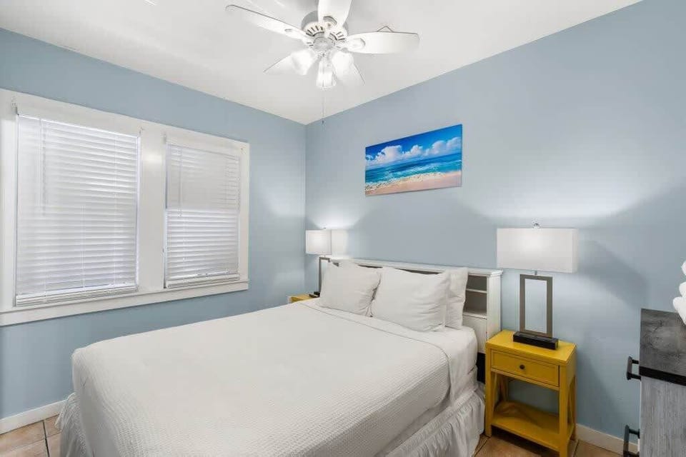 Queen Bedroom