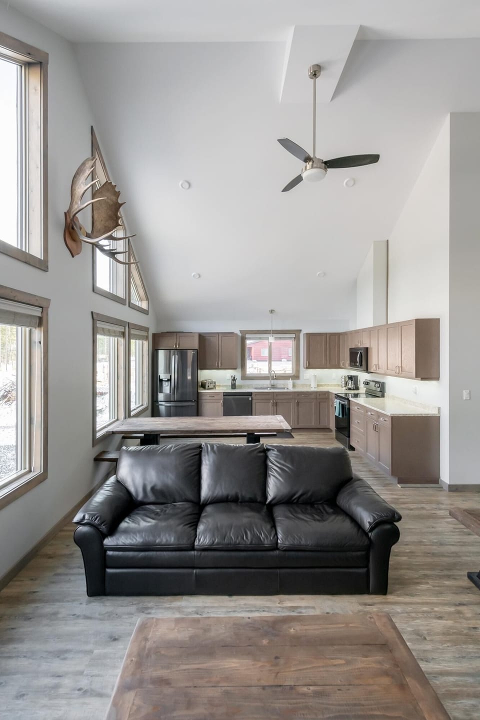Antler Ridge Cabin Rental - Pet Friendly! (1362)