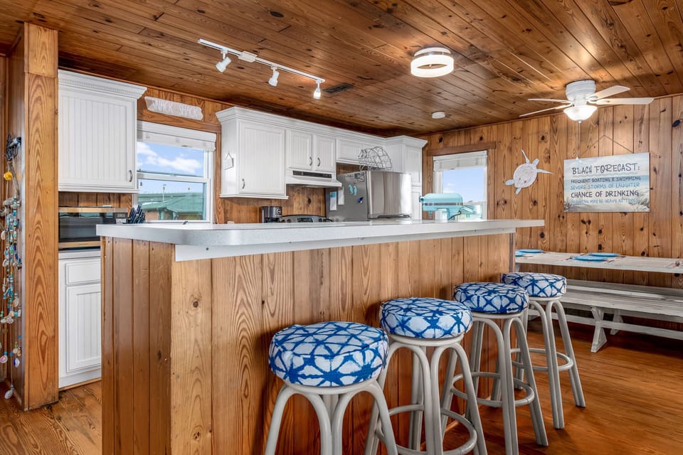 Kitchen Bar