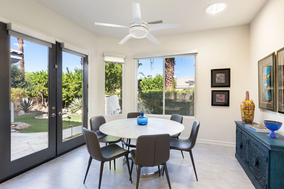 Breakfast Nook