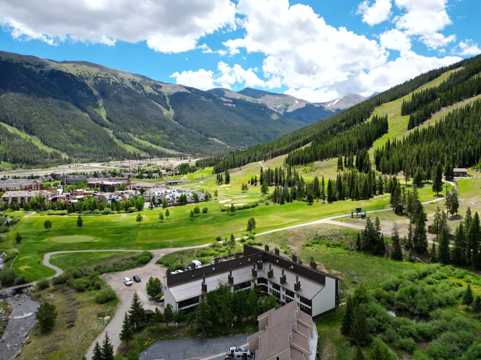 Room, 1 Bedroom | Aerial view