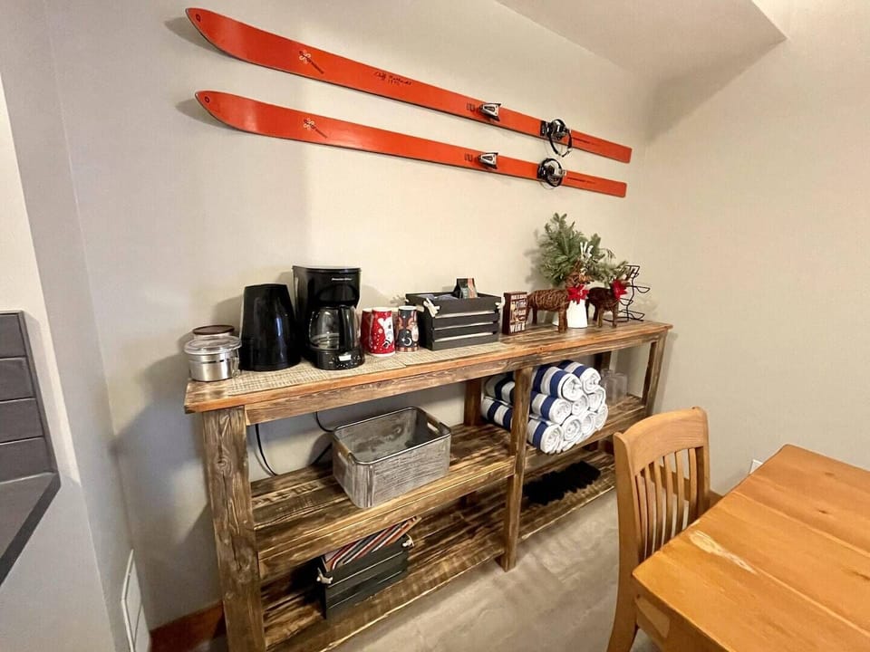 Some really nice touches that make this property feel cosy and a real home away from home.  Coffee and grinder ready to get you going in the morning...
