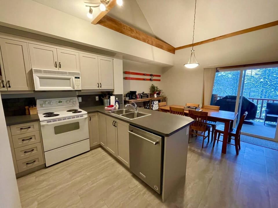 Open plan living at it's best.