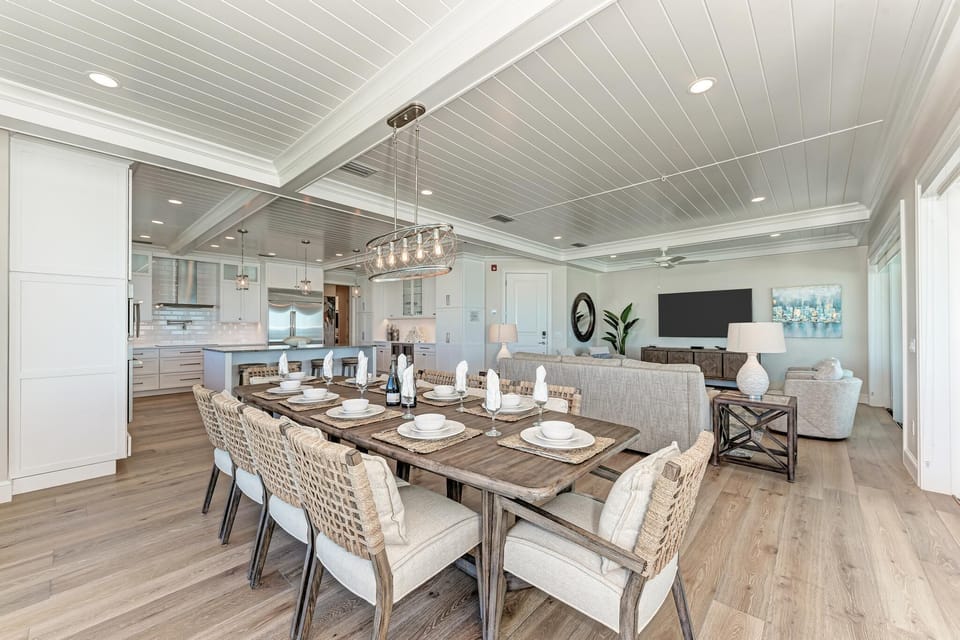 Buena Vista 3 Dining Room (3)