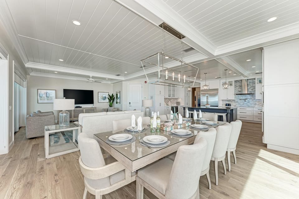 Buena Vista 4 Dining Room (1)