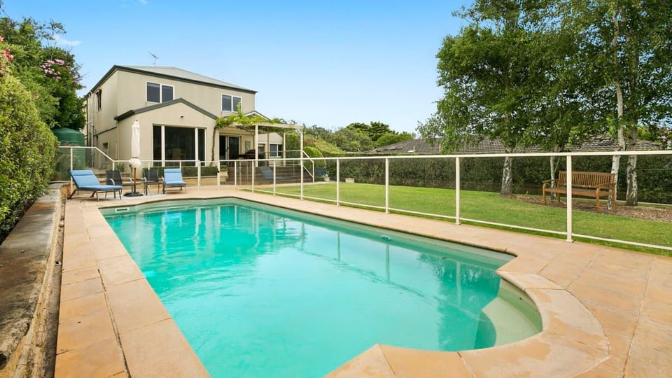  Sun filled gardens and solar heated swimming pool