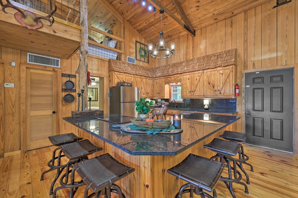 Fully Equipped Kitchen | Cooking Basics & Spices | Coffee Maker | 1st Floor