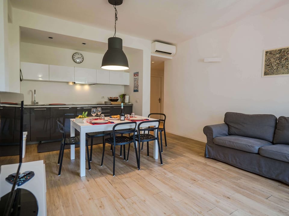 Apartment, 2 Bedrooms, Kitchen | Living area | 43-inch Smart TV with digital channels