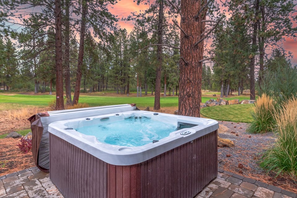Private hot tub