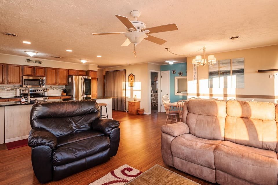 Living Area - Southwest