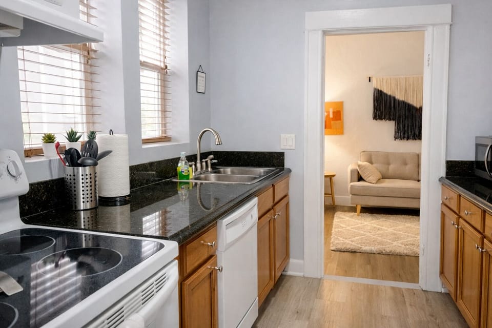 Small but fully stocked kitchen with everything you need to cook comfortably