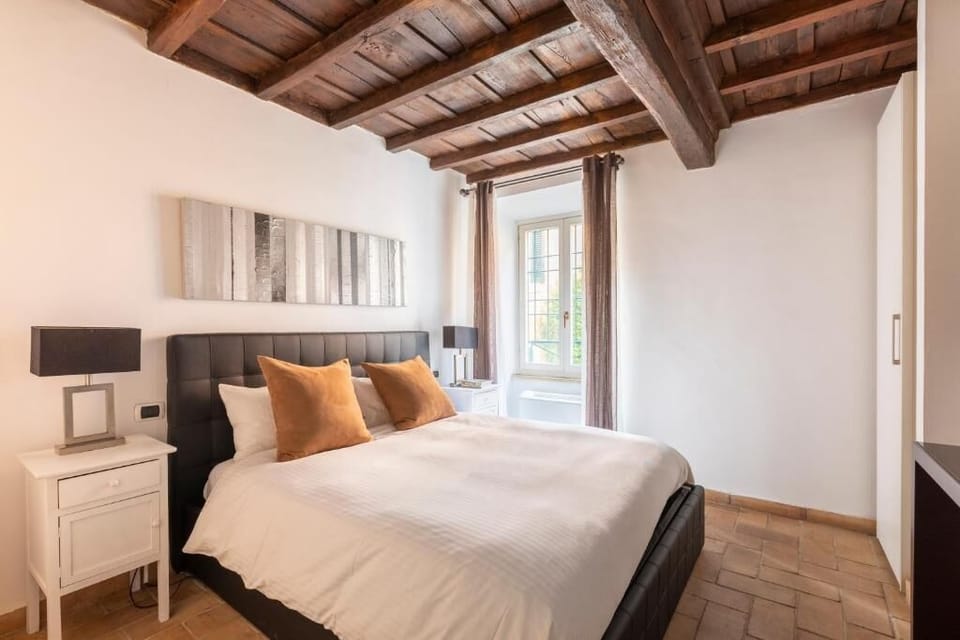 Deluxe Apartment - Separate Building | Down comforters, pillowtop beds, minibar, in-room safe