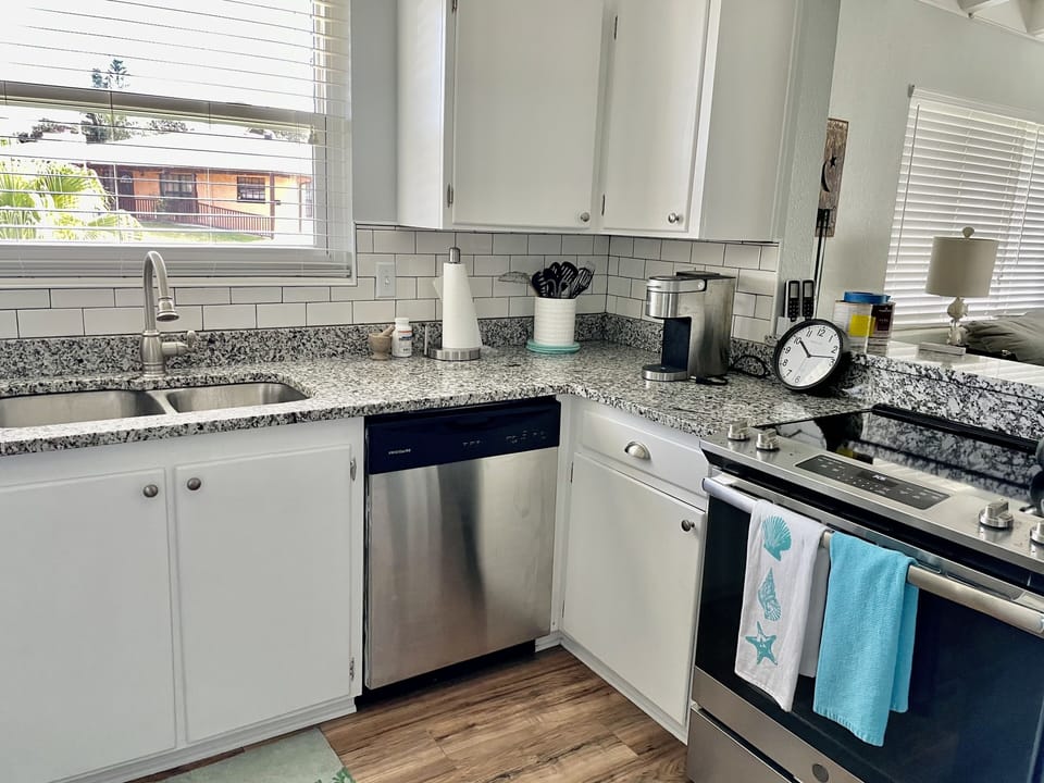 Kitchen area
