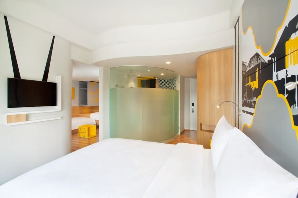 Family Suite | In-room safe, desk, soundproofing, rollaway beds