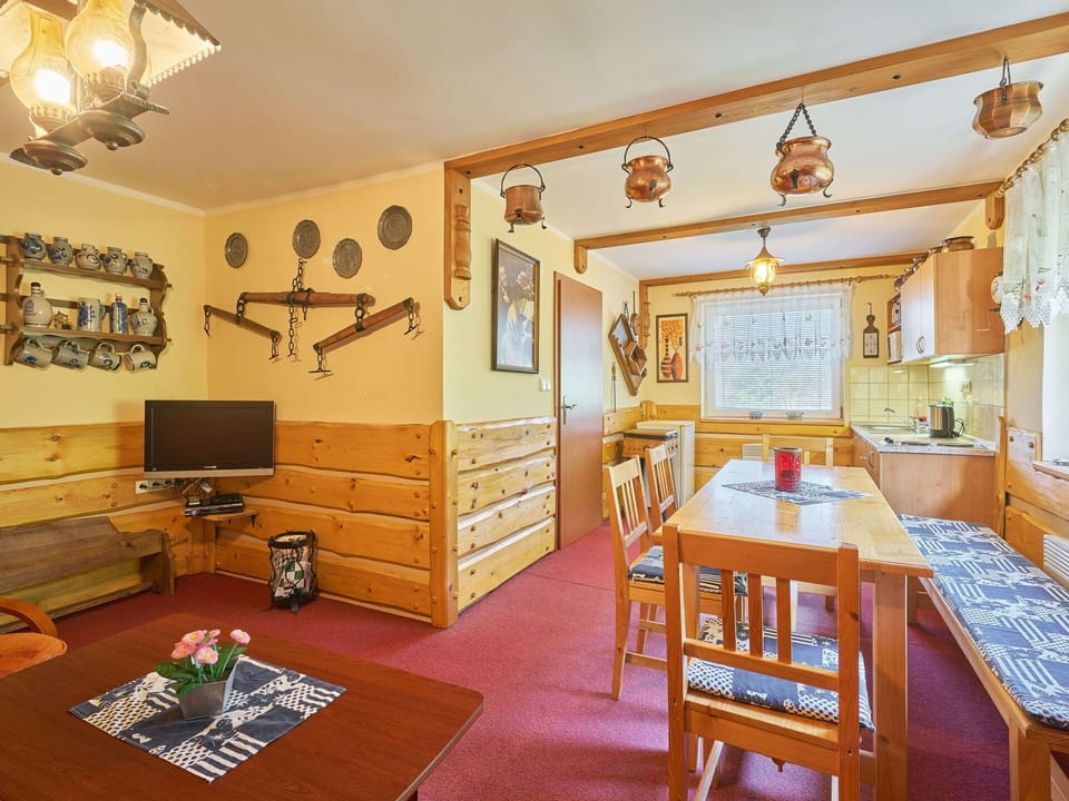 Furniture, Property, Picture Frame, Table, Wood, Cabinetry, Interior Design, Floor, Drawer, Flooring
