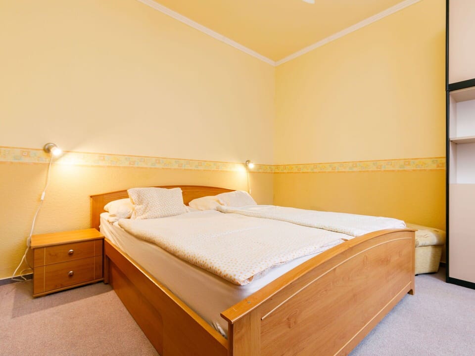 Furniture, Building, Comfort, Wood, Bed Frame, House, Textile, Pillow, Orange, Bed