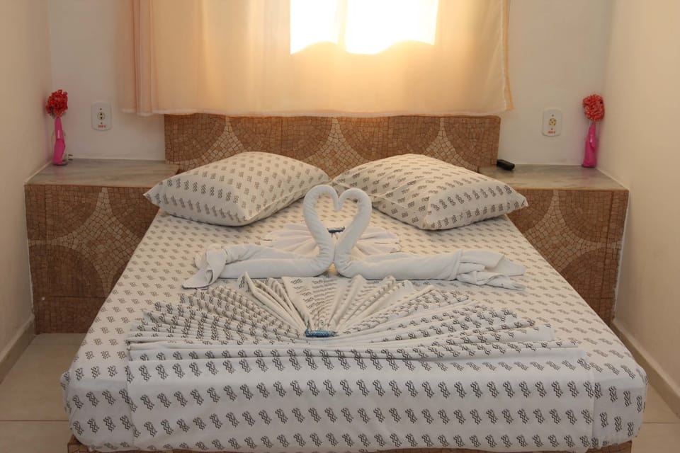 1 bedroom, minibar, bed sheets