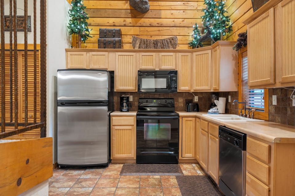 Full Kitchen