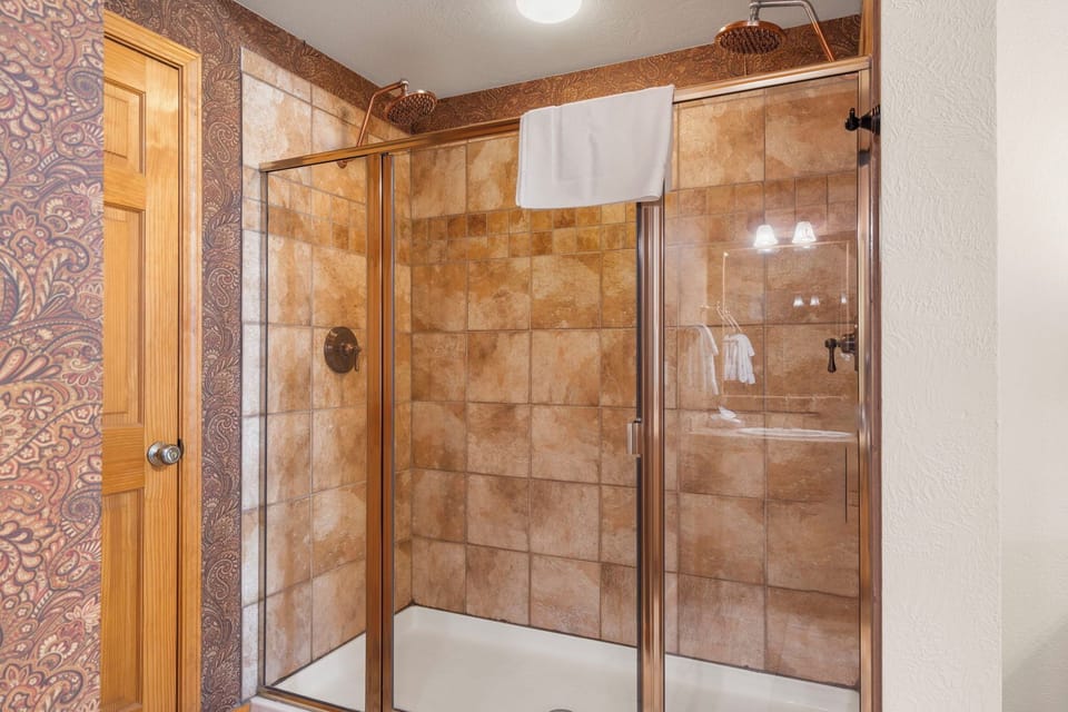 Upstairs Master Bathroom-Double Shower with Copper Rainheads