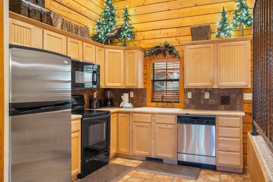 Full Kitchen with Modern Appliances