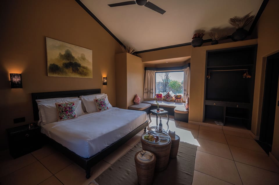 Superior Room | Premium bedding, Select Comfort beds, minibar (some free items)