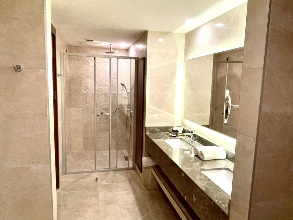Grand Suite | Bathroom