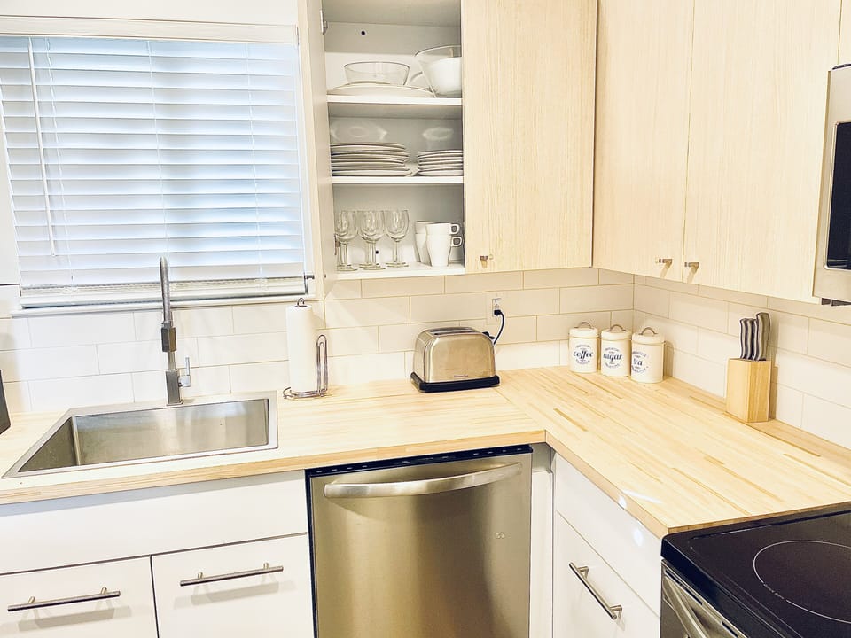 Fully equipped kitchen