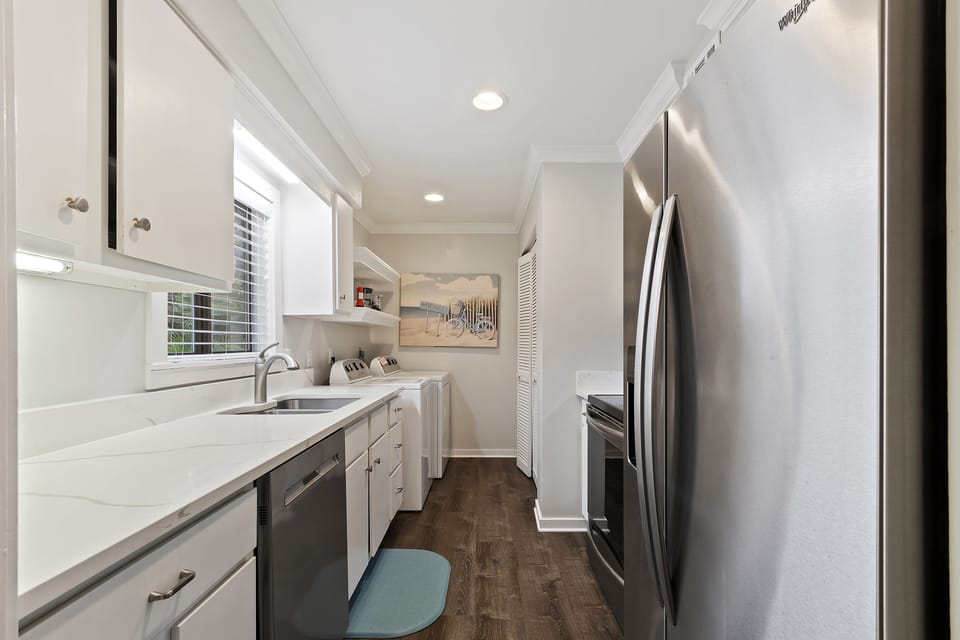 Fully equipped kitchen