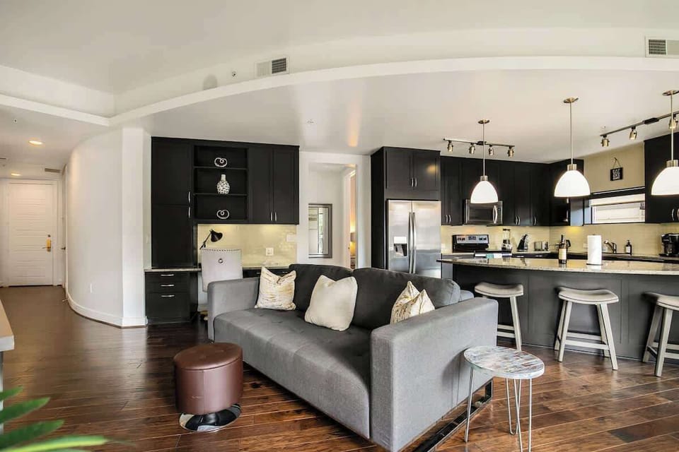 Modern elegance with sleek furniture and stylish lighting, perfect for relaxation!