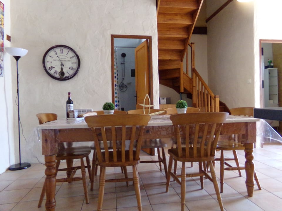 dining table showing stairs