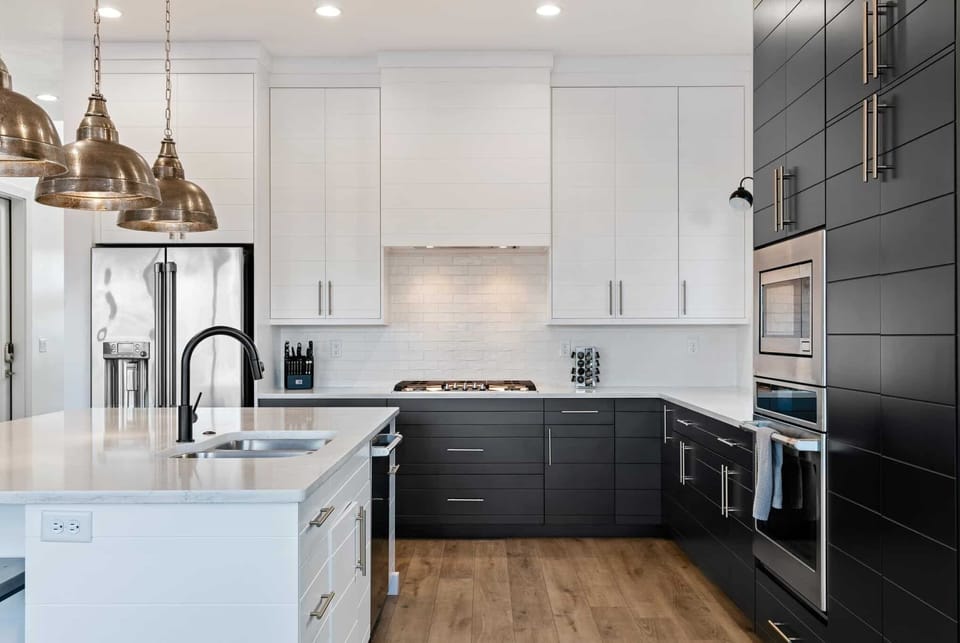 House, Multiple Bedrooms | Private kitchen | Fridge, oven, coffee/tea maker, toaster