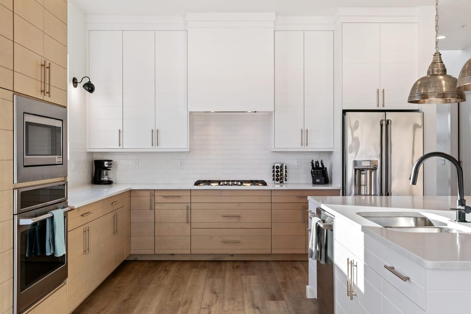 House, Multiple Bedrooms | Private kitchen | Fridge, oven, coffee/tea maker, toaster