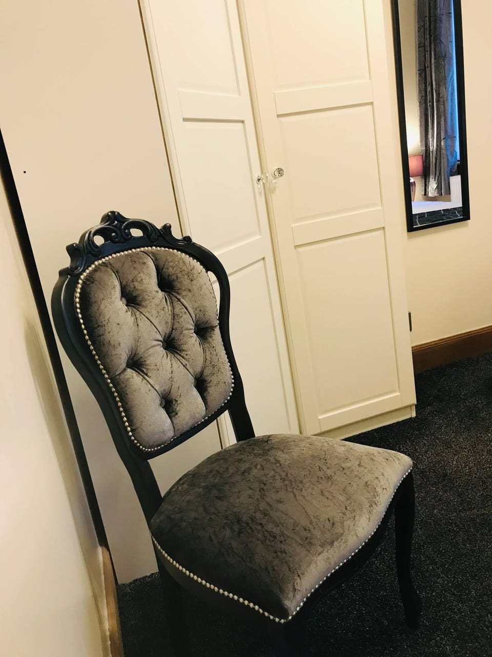 Apartment, 1 Bedroom, Fireplace, Garden View | Interior