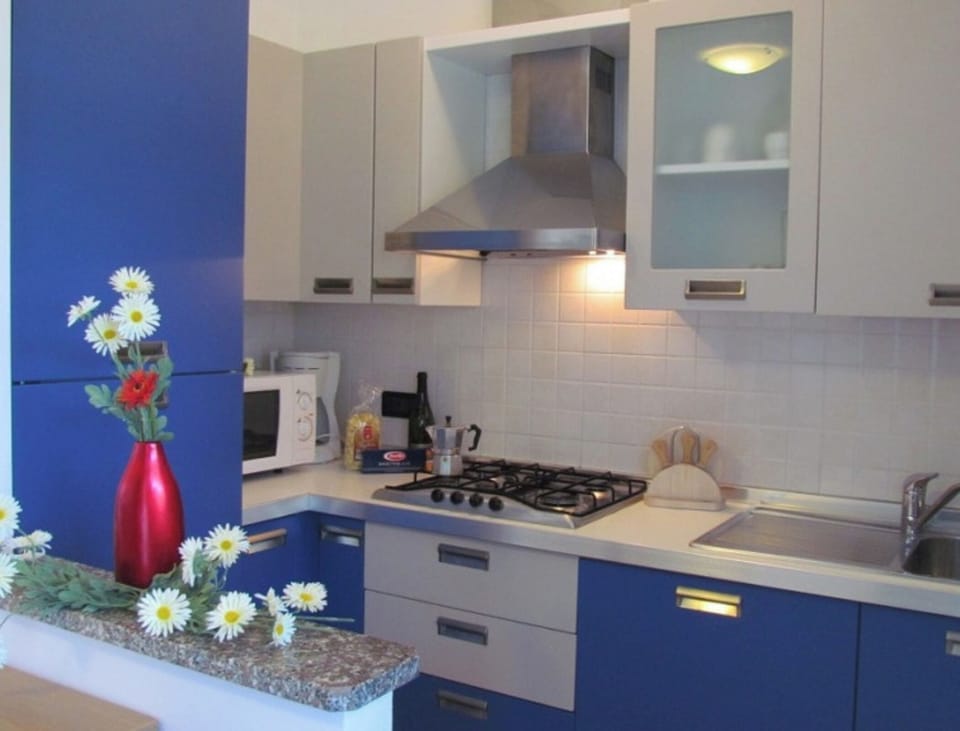 Apartment, 2 Bedrooms, Patio, Garden View | Interior