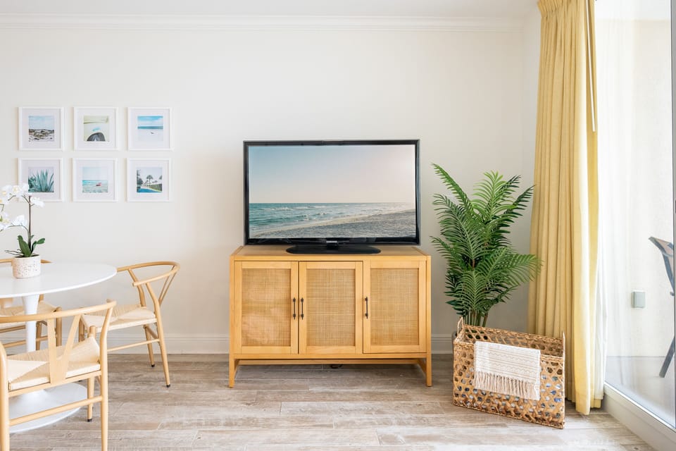 50" smart TV. Log in to your streaming services and enjoy! Cable also included.