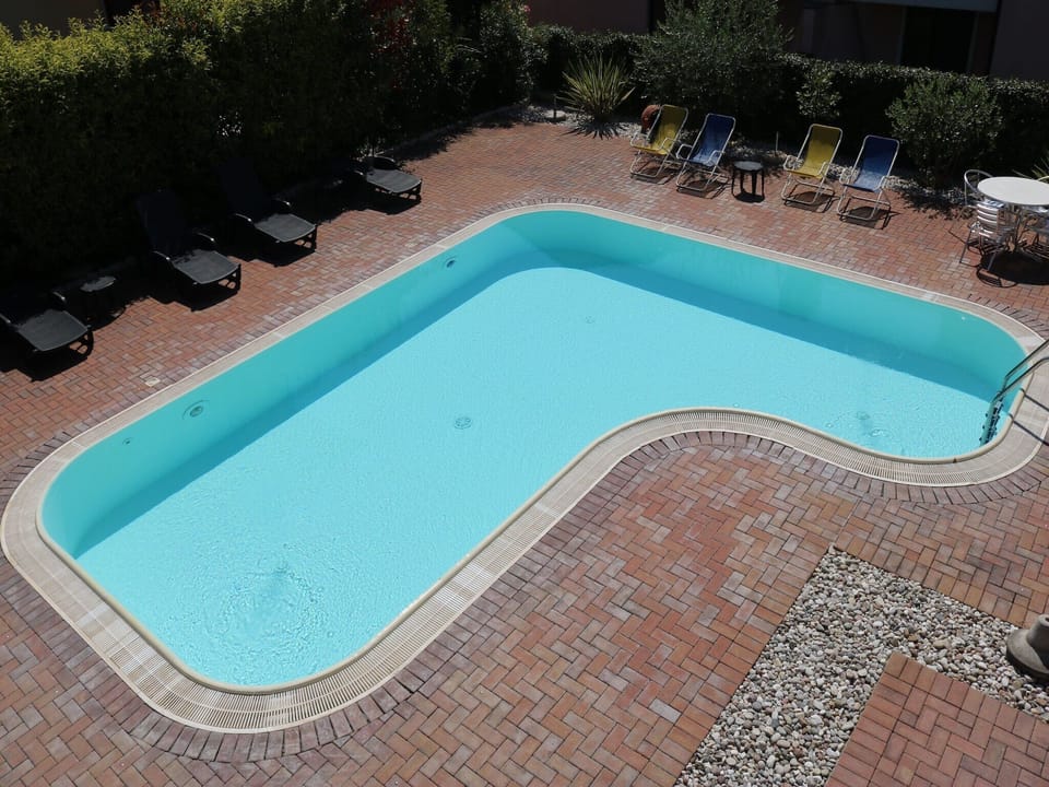 Holiday Home Swimming Pool